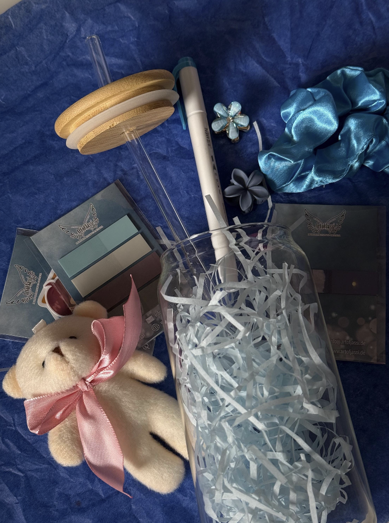 Personalisiertes Glas Geschenkset – 550ml Glasbecher mit Goodies